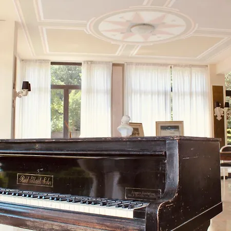 Otel Art Pandos