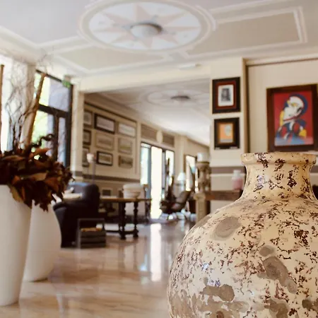 Otel Art Pandos