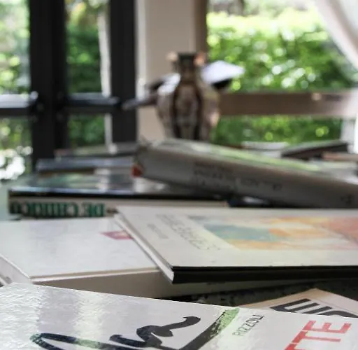 فندق Art Pandos 4*