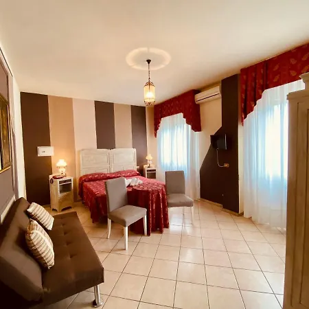 Art Pandos Hotel 4*