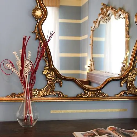 מלון Art Pandos 4*