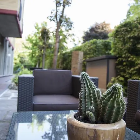 Art Pandos ホテル 4*